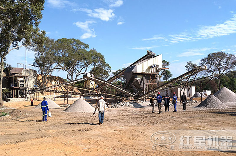 大型石頭碎沙機(jī)廠現(xiàn)場碎沙